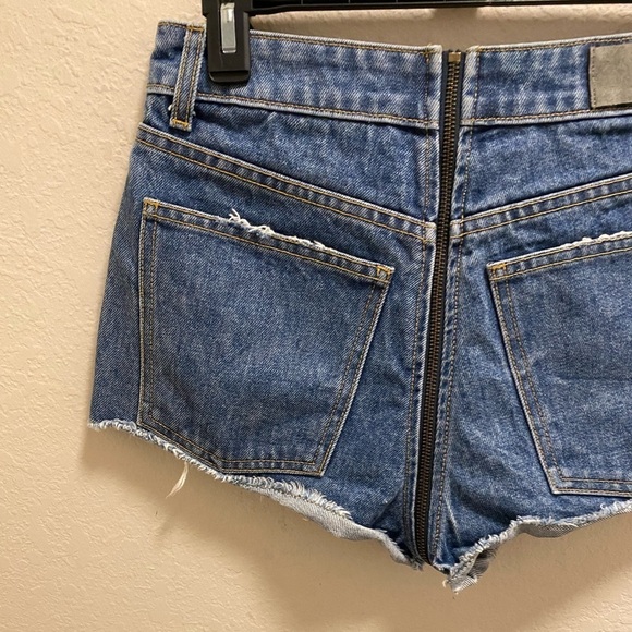 Carmar Blue Helen Exposed Zipper Denim Shorts Size 27 - Picture 14 of 14